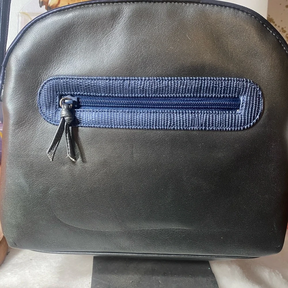 NWT Accents by Sharif Leather Crossbody Bag Sharif Designs LTD Made in USA - Picture 3 of 5